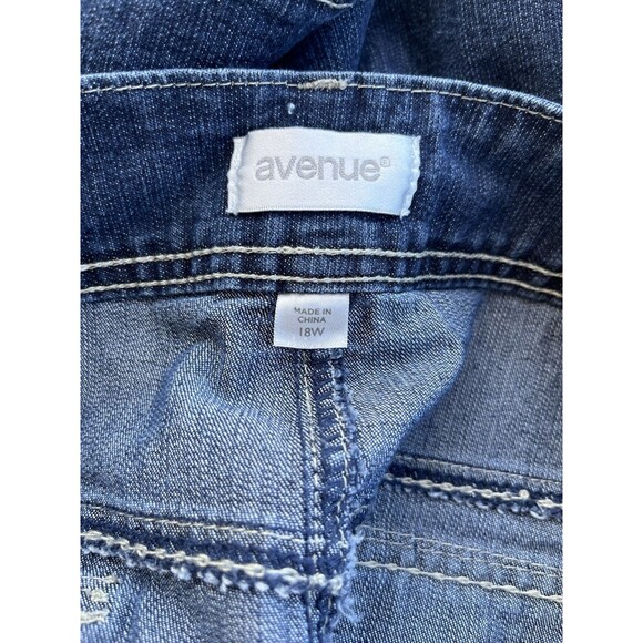 Avenue Plus Size 18W Denim Mini Skirt Dark Wash Stretch Double Button Pockets - Picture 4 of 9